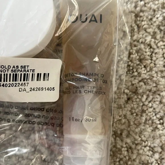 OUAI Travel Size Set - Picture 7 of 8